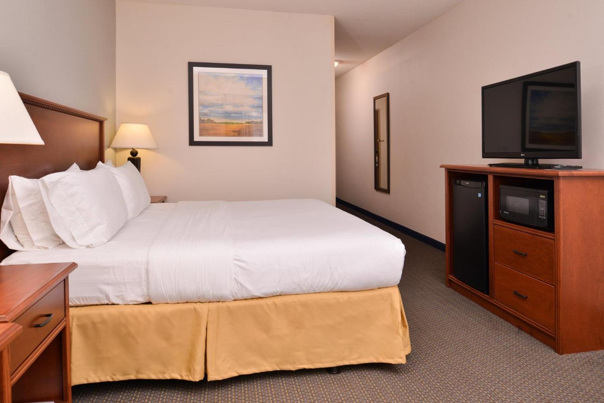 Holiday Inn Express Hotel & Suites Sioux Falls At Empire Mall By Ihg Exterior photo