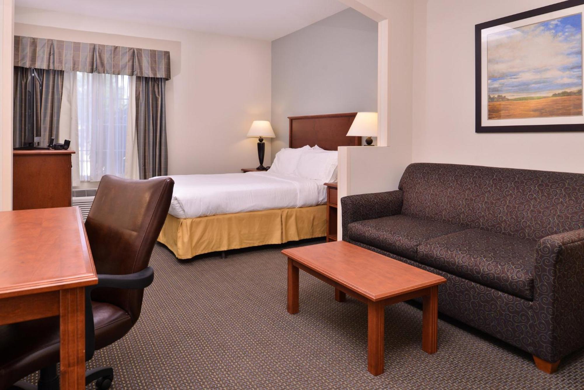 Holiday Inn Express Hotel & Suites Sioux Falls At Empire Mall By Ihg Exterior photo