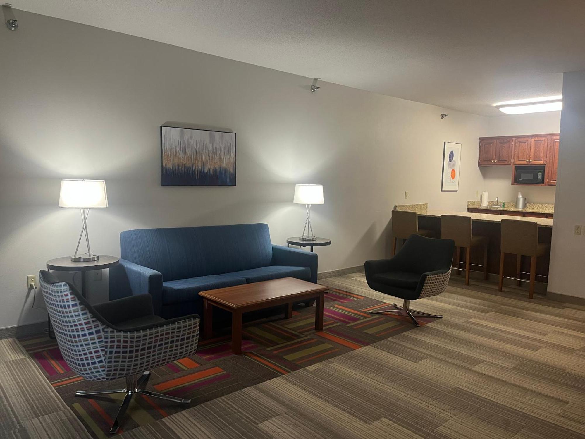 Holiday Inn Express Hotel & Suites Sioux Falls At Empire Mall By Ihg Exterior photo